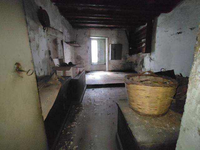 Palazzo / Stabile in vendita a Tortorici ME