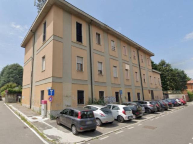 Palazzo / Stabile in vendita a Tradate VA