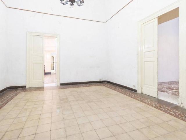 Palazzo / Stabile in vendita a Trecastagni CT