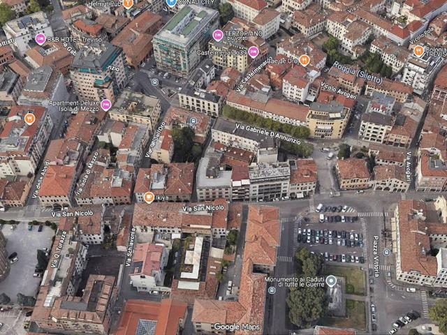 Palazzo / Stabile in vendita a Treviso TV