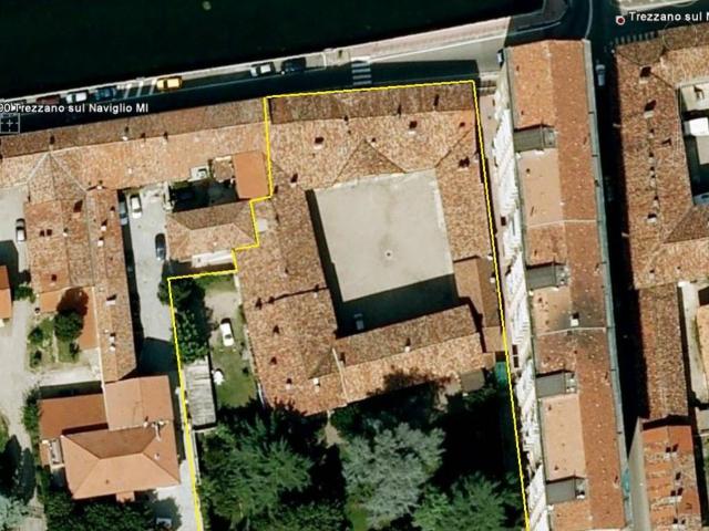 Palazzo / Stabile in vendita a Trezzano sul Naviglio MI