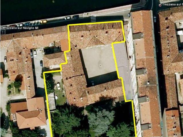 Palazzo / Stabile in vendita a Trezzano sul Naviglio MI