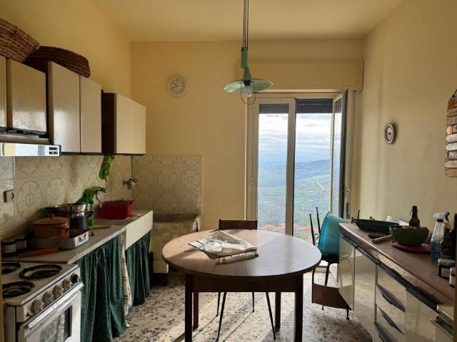 Palazzo / Stabile in vendita a Troina EN