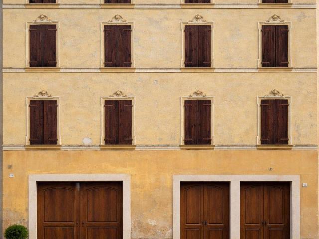 Palazzo / Stabile in vendita a Valeggio sul Mincio VR