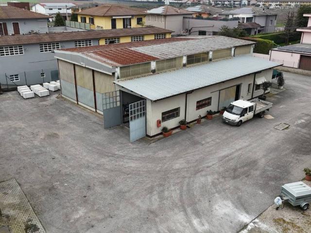 Palazzo / Stabile in vendita a Valeggio sul Mincio VR