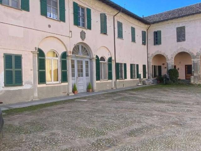 Appartamento in vendita a Valle Salimbene PV