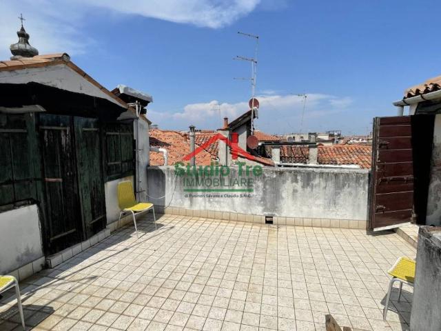Palazzo / Stabile in vendita a Venezia VE