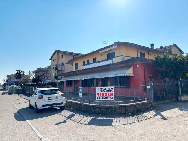 Palazzo / Stabile in vendita a Verona VR