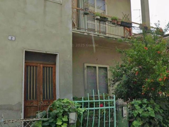 Palazzo / Stabile in vendita a Verona VR