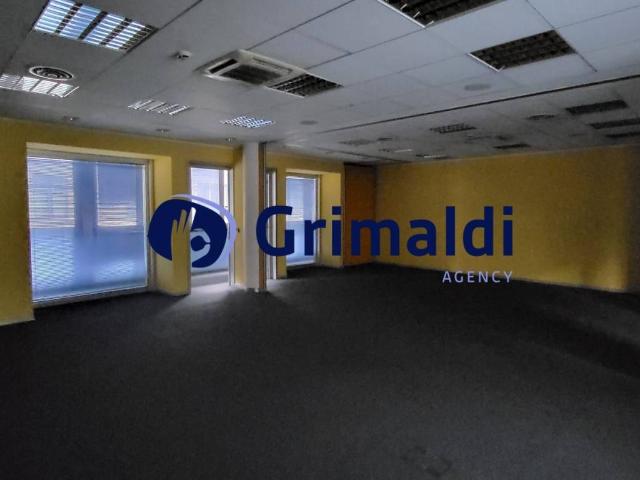 Palazzo / Stabile in vendita a Vercelli VC