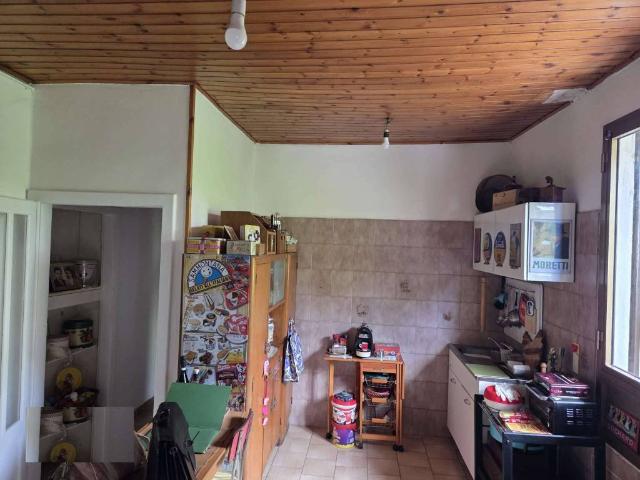Palazzo / Stabile in vendita a Vergato BO