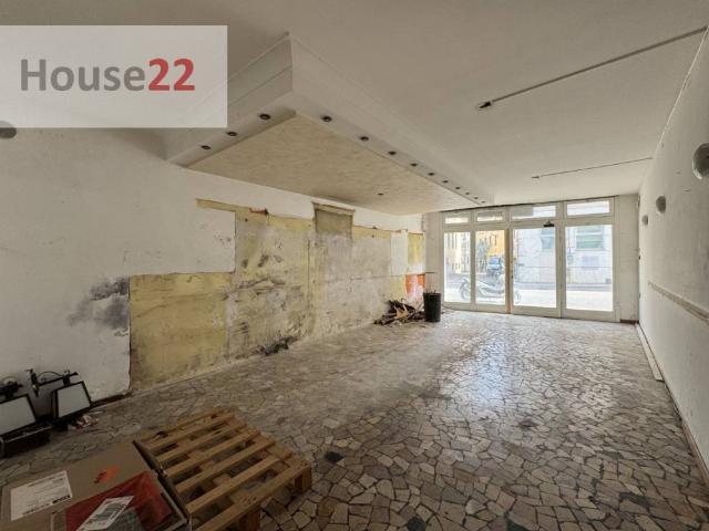 Palazzo / Stabile in vendita a Vicenza VI