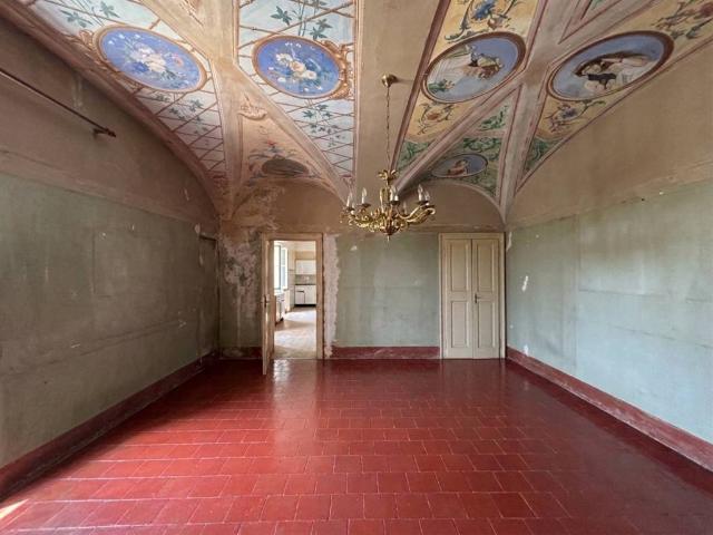 Palazzo / Stabile in vendita a Vignale Monferrato AL