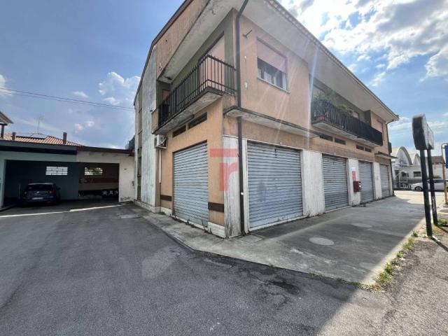Palazzo / Stabile in vendita a Villafranca Padovana PD
