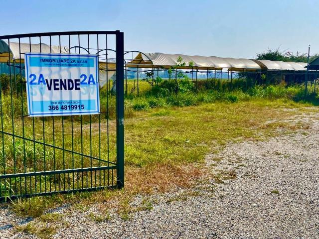 Palazzo / Stabile in vendita a Villanterio PV