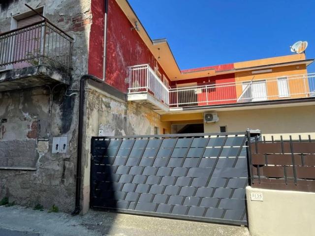Palazzo / Stabile in vendita a Villapiana CS