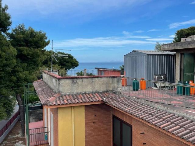 Palazzo / Stabile in vendita a Villapiana CS