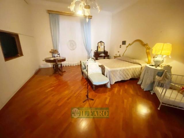 Palazzo / Stabile in vendita a Villaricca NA