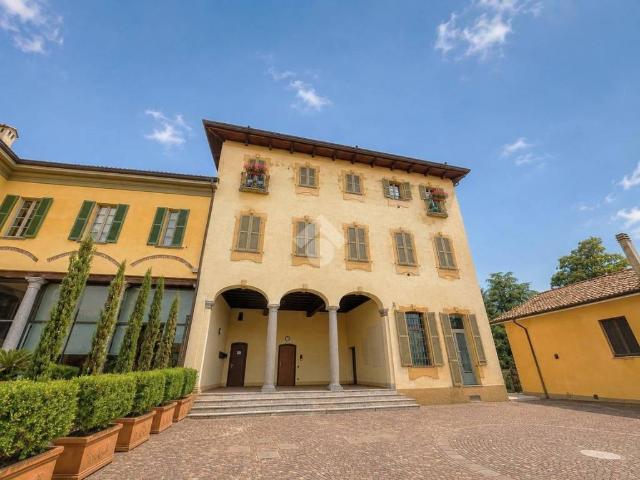 Palazzo / Stabile in vendita a Vimercate MB