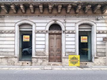 Palazzo / Stabile in vendita a Vittoria RG