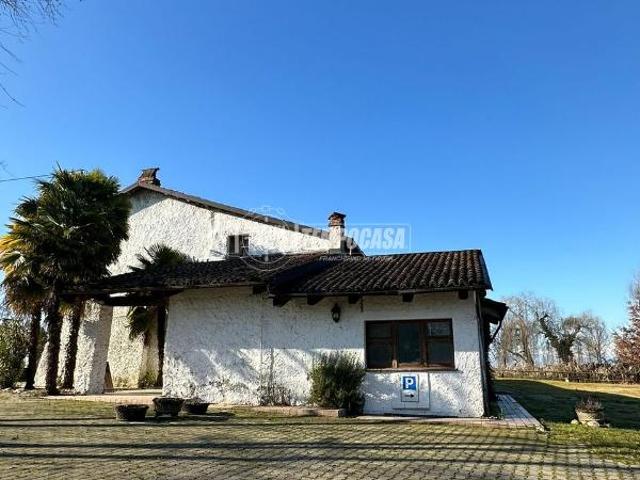 Palazzo storico in vendita a Cherasco