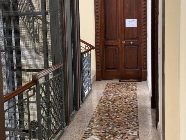 PALAZZO TAMBORRINO AMPIO BILOCALE