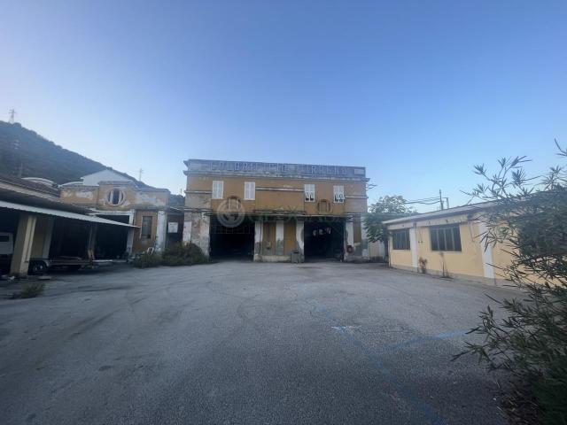 Palazzo Via Vappa 14 108 2600mq