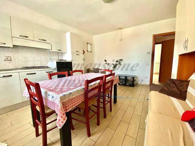 Palazzo Via Carmagnola 10 vani 250mq