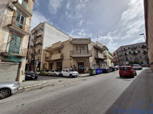 Palazzo Via Masdea 2 10 vani 679mq