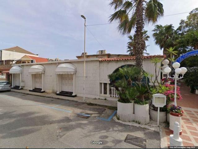 Palazzo Via Senatore Francesco Arena 2 12 vani 1500mq