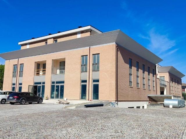 Palazzo 30 vani 4000mq