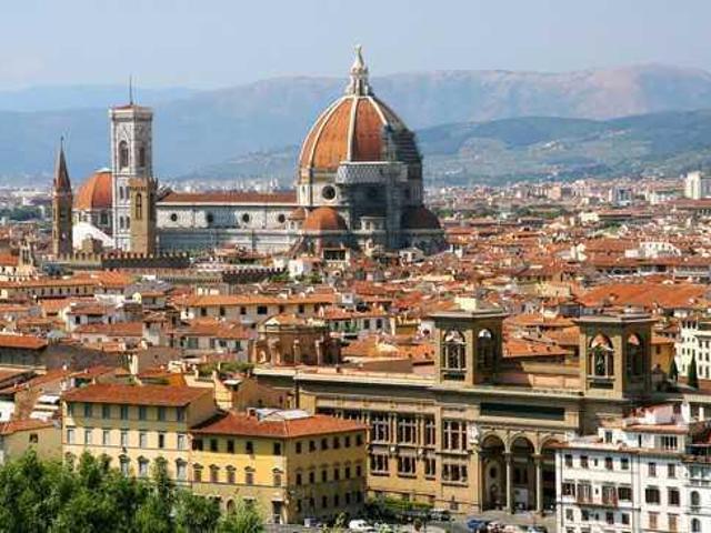 Palazzo 60 vani 4250mq