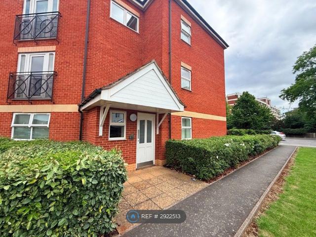 Palgrave Road, Bedford MK42, 2 bed flat to rent, £1,200 pcm | PrimeLocation