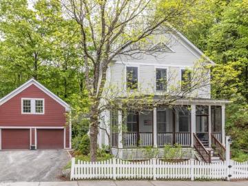 Palisades St Unit,stowe, Home For Sale