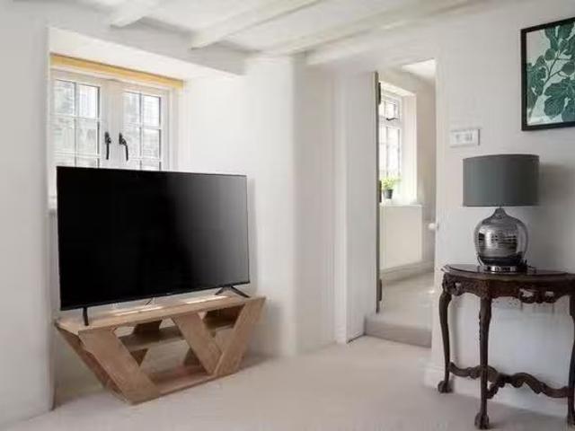 Palm Cottage