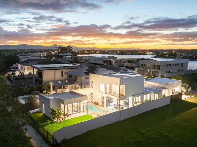 Stunning Architectural Masterpiece Your New Home Has Arrived!