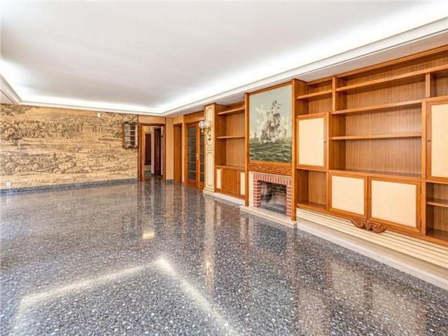Palma Centro. Amplio piso junto a Las Ramblas, con terraza y. 0m² Palma de Mallorca