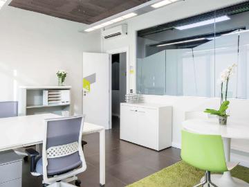 Baleares, Islas Baleares - Cuarto de oficina