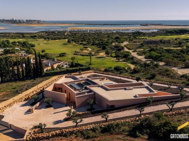 Palmares Golf villa com vista mar em Lagos, Algarve Gateho. 384m² Odiáxere