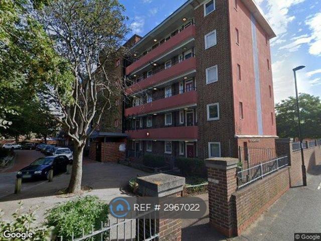 Palmer House, London SE14, 2 bed flat to rent, £2,100 pcm | PrimeLocation