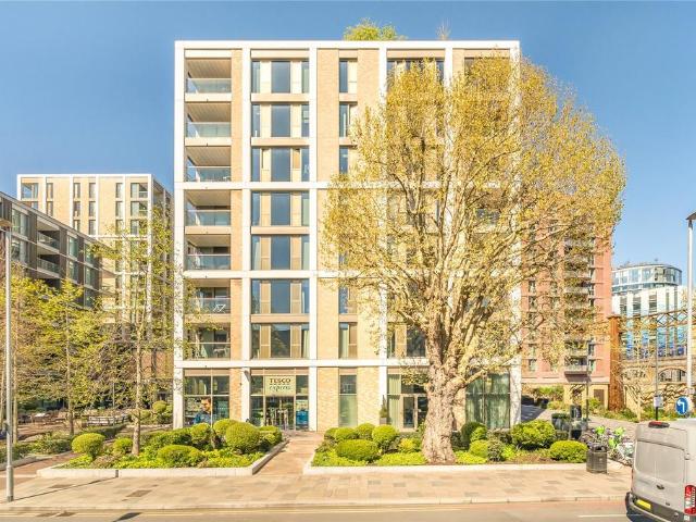 Palmer Road, London, SW11 2 bed apartment to rent £3,800 pcm £877 pw