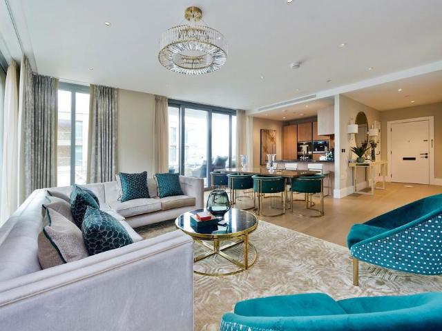 Palmer Road, London, SW11 3 bed apartment to rent £7,950 pcm £1,835 pw