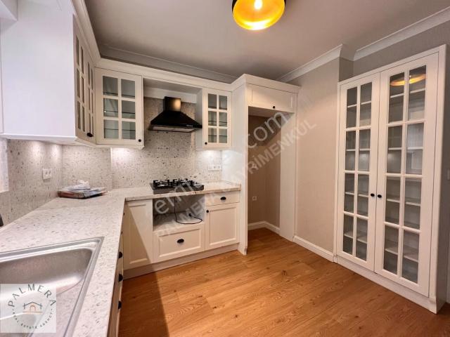 Palmera'dan Müstakil Tadında Bahçeli 3+1 Satılık Düz Daire