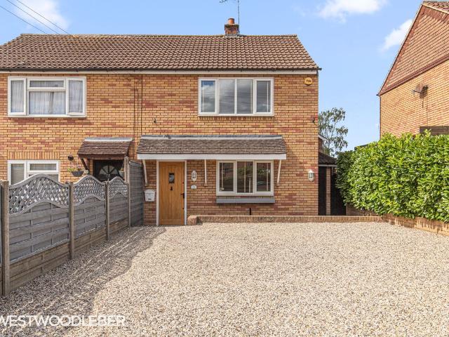 Palmers Grove, Nazeing EN9, 3 bed semi detached house to rent, £2,250 pcm | PrimeLocation