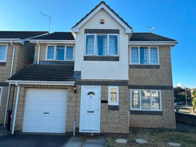 Palmers Leaze, Bradley Stoke, Bristol BS32, 4 bed detached house to rent, £1,900 pcm | PrimeLocation