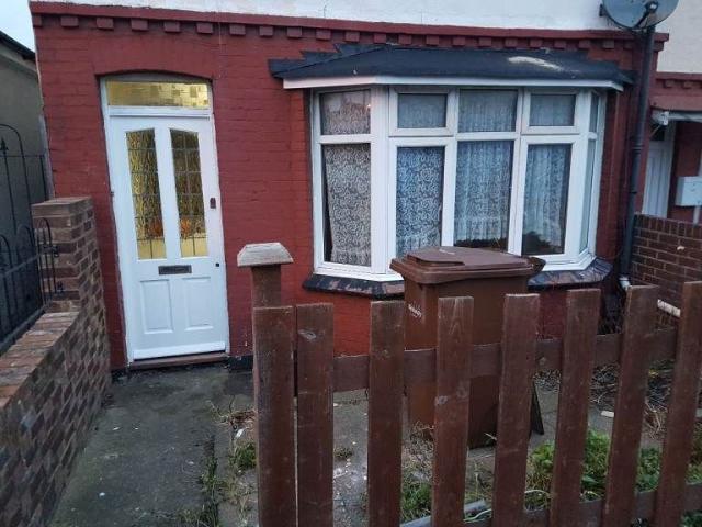Palmerston Road, Chatham ME4, 2 bed terraced house to rent, £1,300 pcm | PrimeLocation