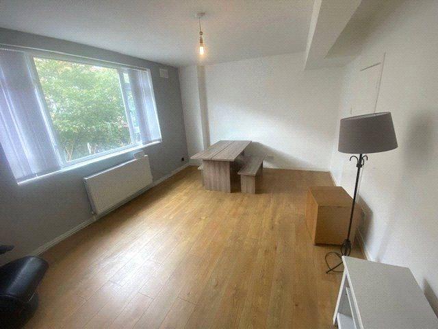 Palmerston Road, Hampshire PO5 3 bed flat to rent £1,500 pcm £346 pw