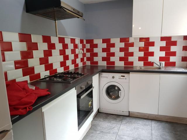 Palmerston Road, London E7, 3 bed flat to rent, £1,950 pcm | PrimeLocation