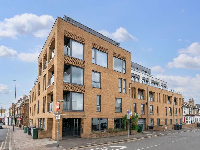 Palmerston Road, South Wimbledon, London SW19, 1 bed flat to rent, £2,200 pcm | PrimeLocation
