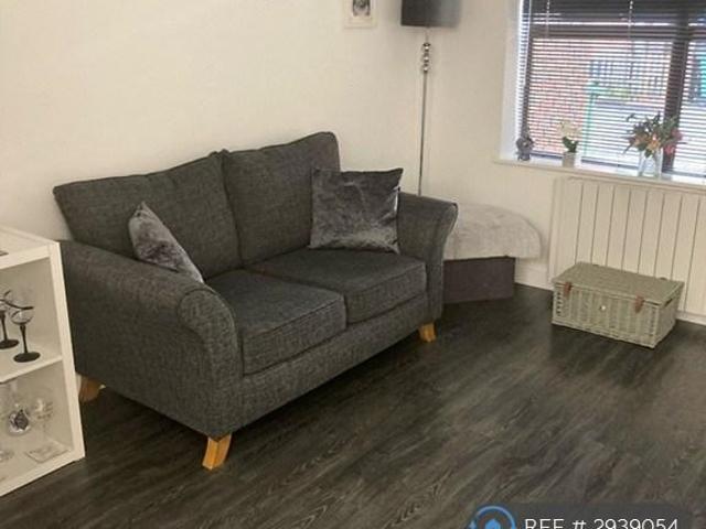 Palmerston Road, Sutton, SM1 1 bed flat to rent £1,325 pcm £306 pw